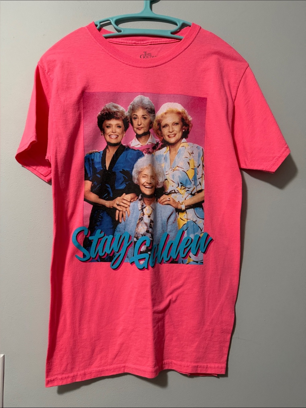Golden Girls Coral/Pink Stay Golden Graphic TShirt Size Small 34/36